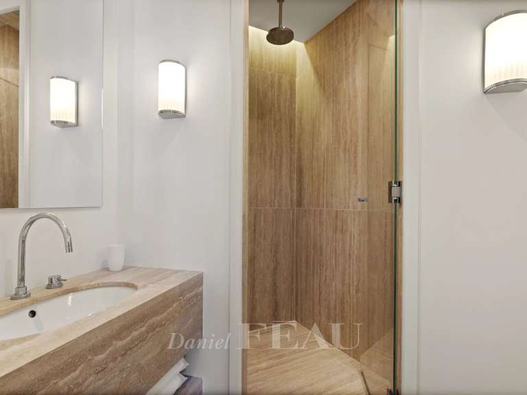 Apartment Paris 8e - 3 bedrooms - 315m²