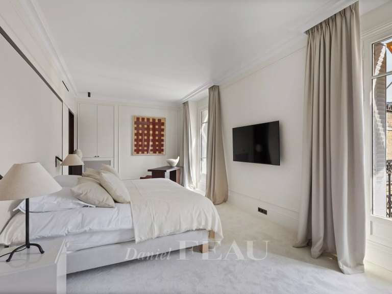 Apartment Paris 8e - 3 bedrooms - 315m²
