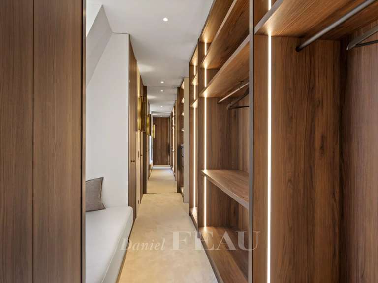 Apartment Paris 8e - 3 bedrooms - 315m²