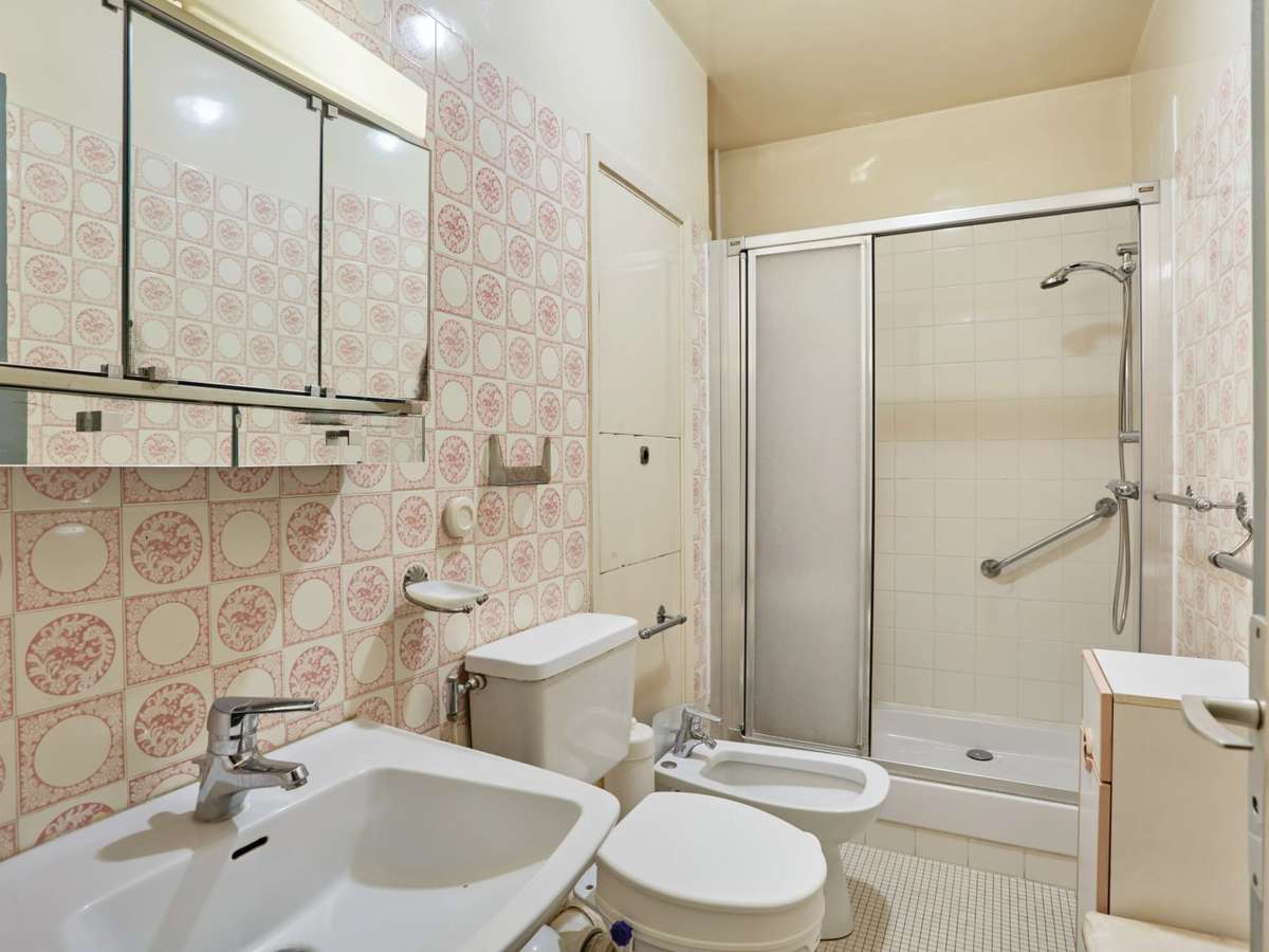 Apartment Paris 16e
