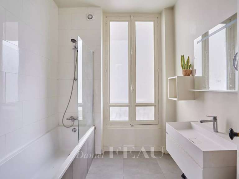 Appartement Paris 1er - 2 chambres - 90m²