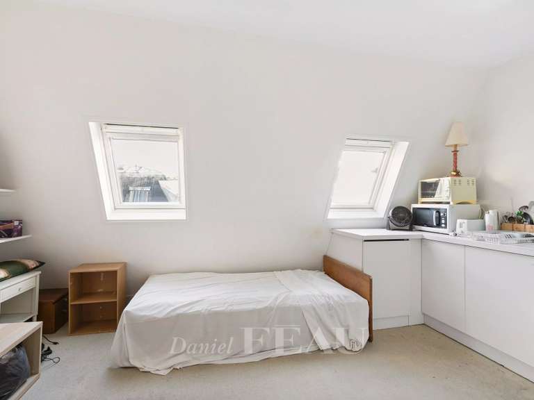 Appartement Paris 8e - 4 chambres - 234m²