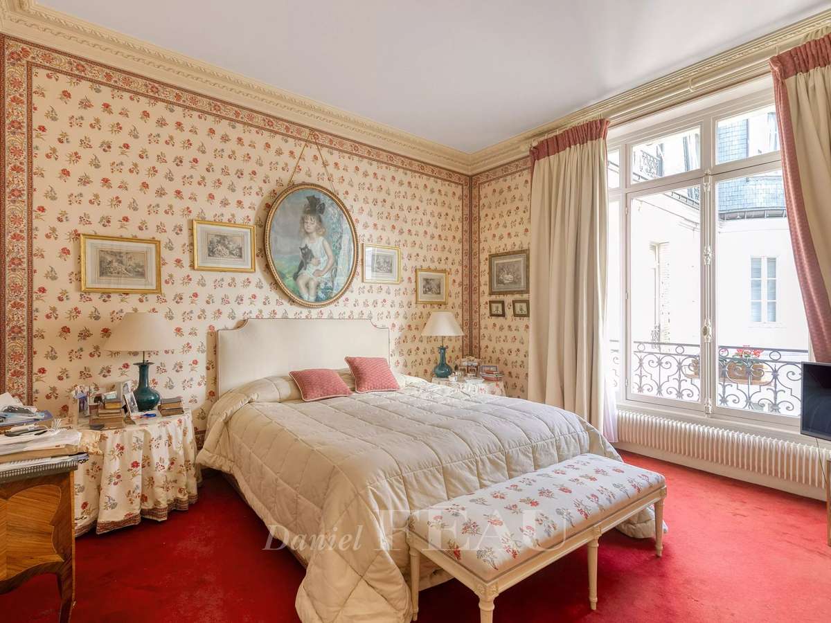 Apartment Paris 8e