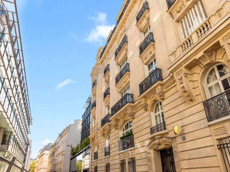 Appartement Paris 8e - 3 chambres - 190m²