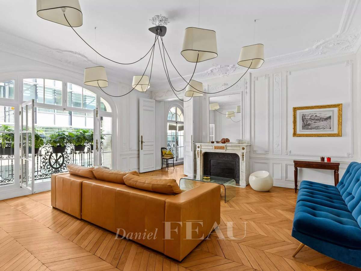 Apartment Paris 8e