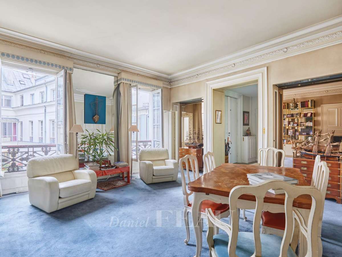 Apartment Paris 8e
