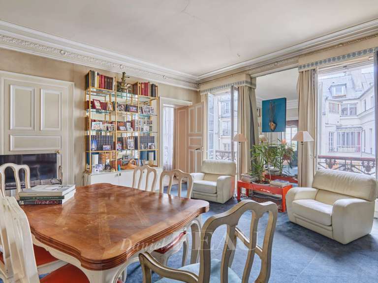 Appartement Paris 8e - 3 chambres - 148m²