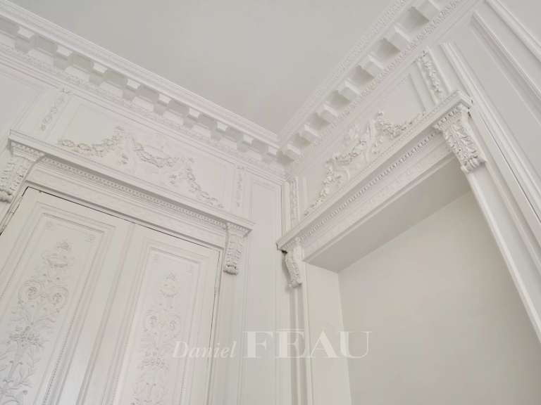 Appartement Paris 8e - 6 chambres - 359m²