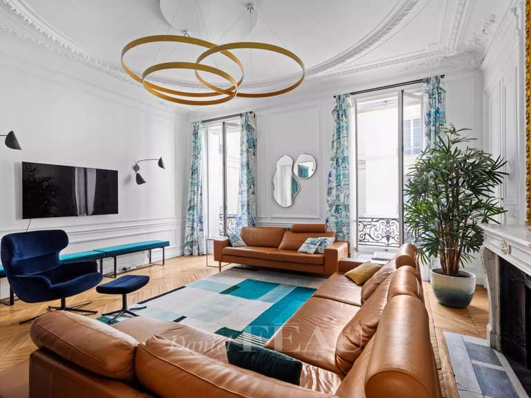 Appartement Paris 8e - 3 chambres - 170m²