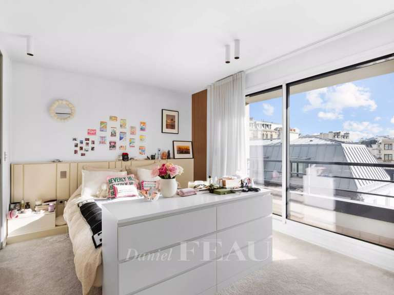 Appartement Paris 8e - 4 chambres - 292m²