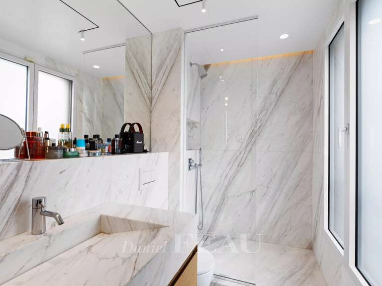 Appartement Paris 8e - 4 chambres - 292m²