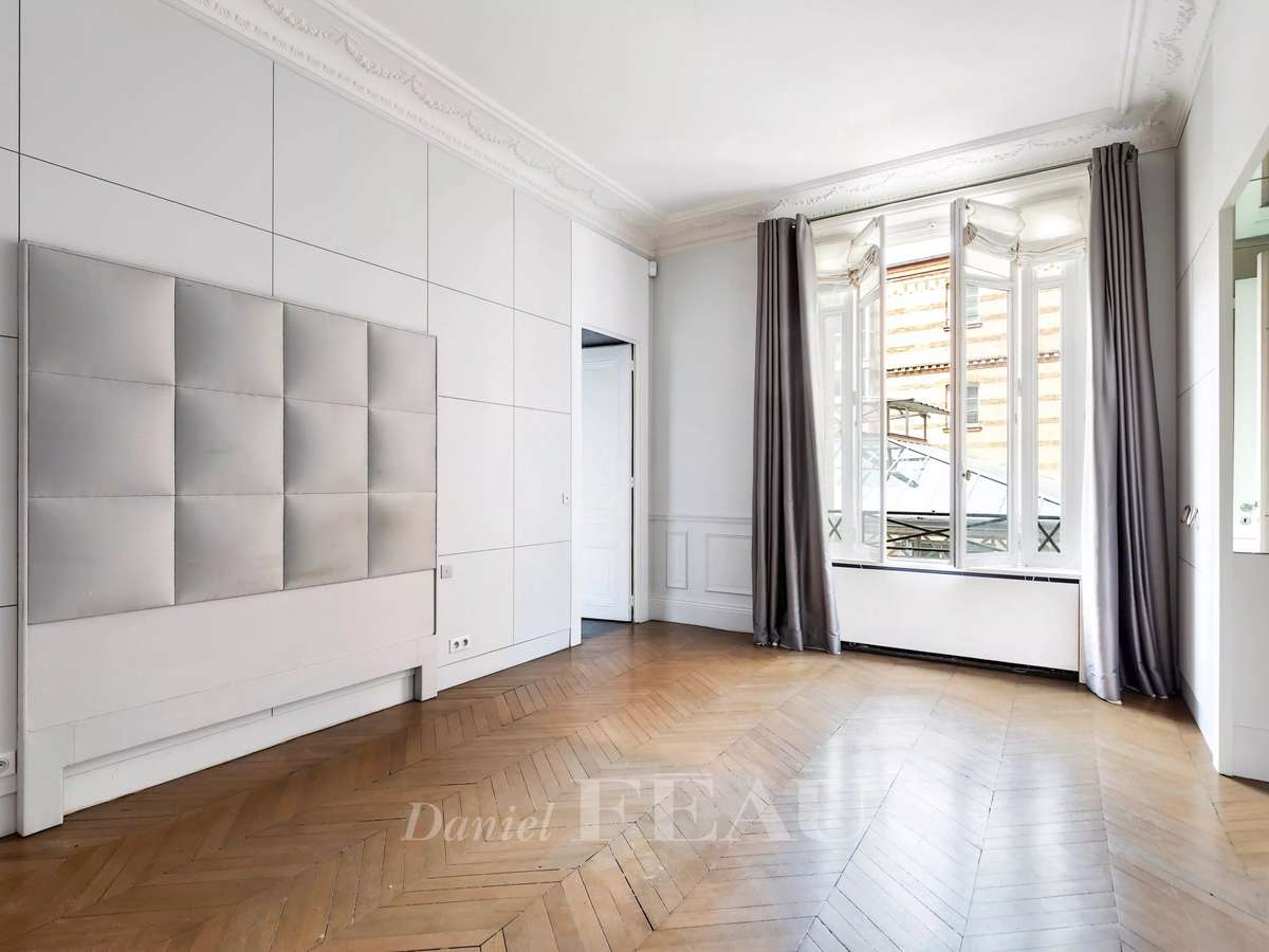 Apartment Paris 8e