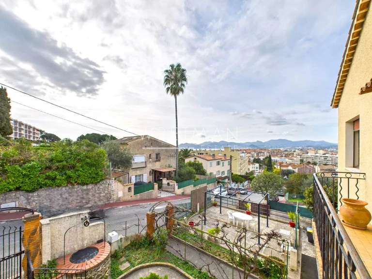Appartement avec Vue sur mer Cannes - 4 chambres - 93m²