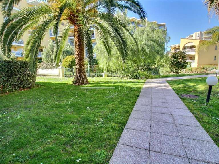 Appartement Cagnes-sur-Mer - 2 chambres - 53m²