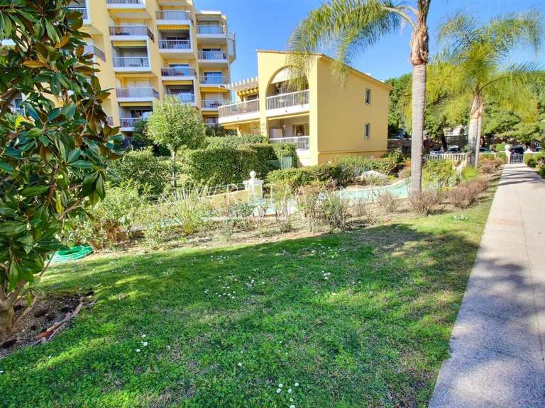 Appartement Cagnes-sur-Mer - 2 chambres - 53m²