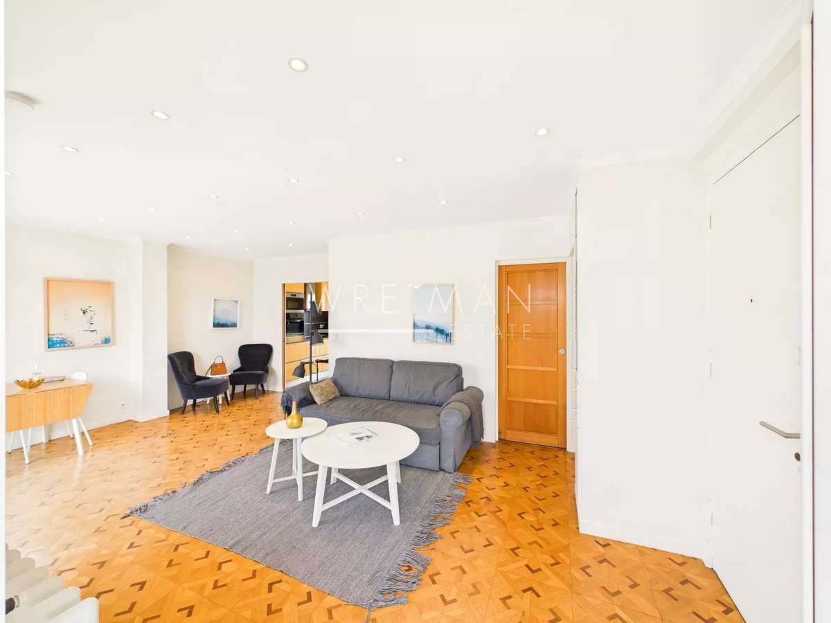 Apartment Nice