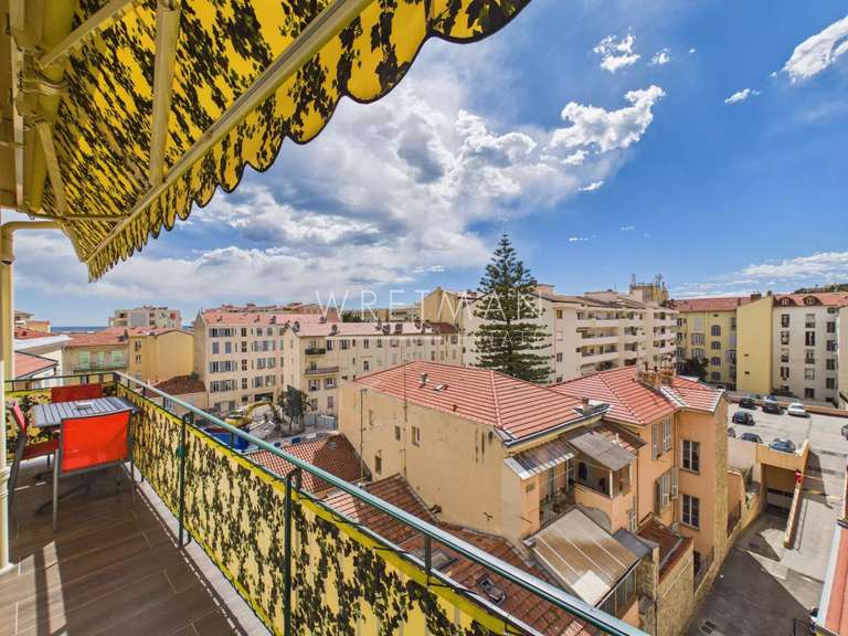 Appartement Menton - 2 chambres - 92m²