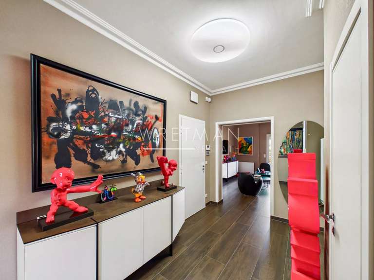 Appartement Menton - 2 chambres - 92m²
