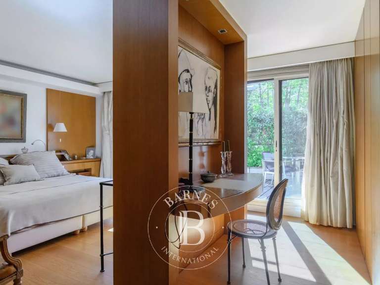 Appartement Marseille 7e - 1 chambre - 147m²