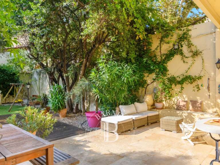 Appartement Marseille 8e - 3 chambres - 162m²