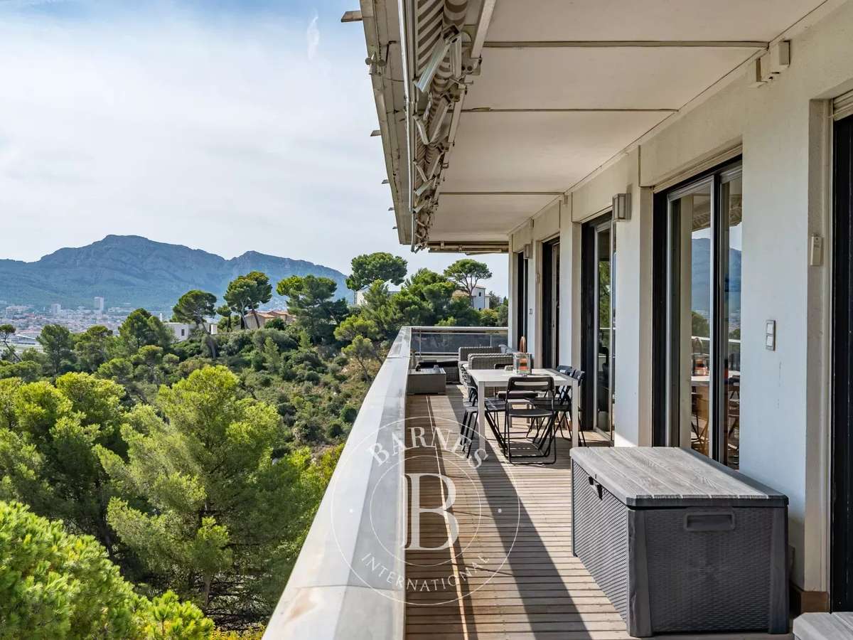 Appartement Marseille 8e