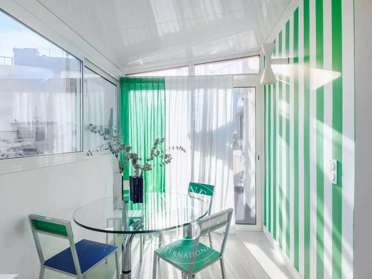 Appartement Marseille 6e - 3 chambres - 117m²