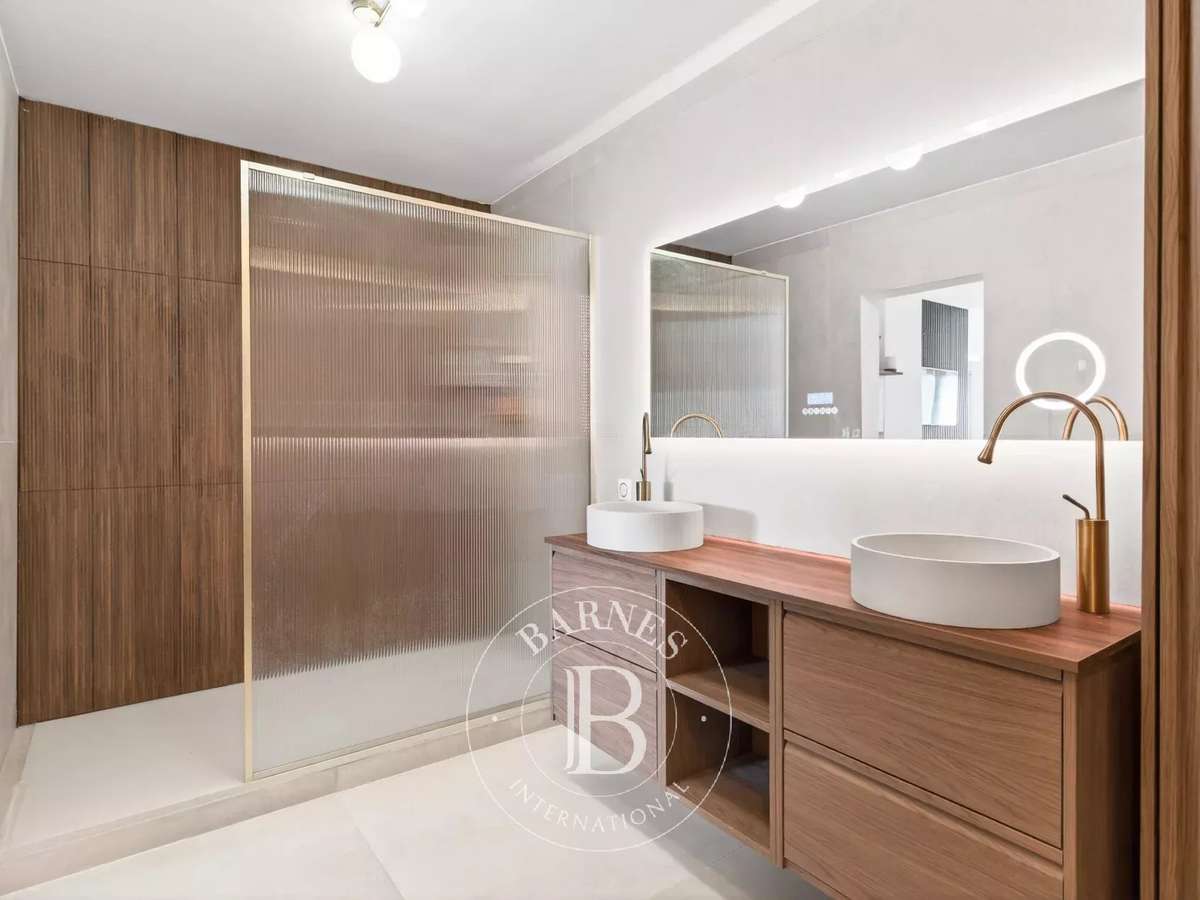 Apartment Marseille 8e