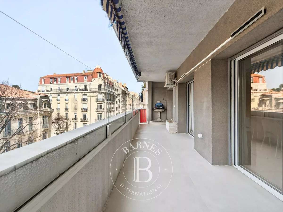 Appartement Marseille 8e