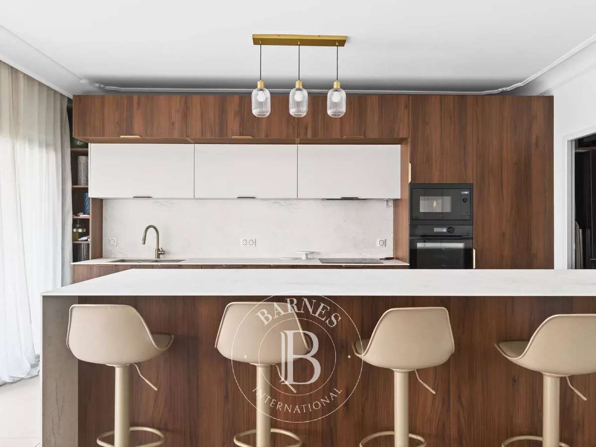 Apartment Marseille 8e