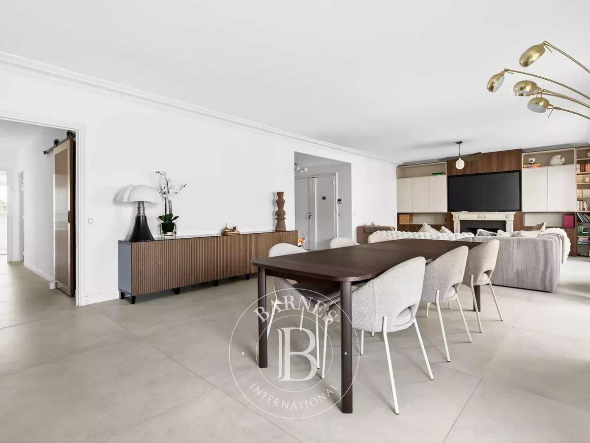 Apartment Marseille 8e