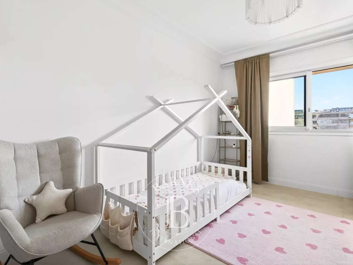 Apartment Marseille 8e