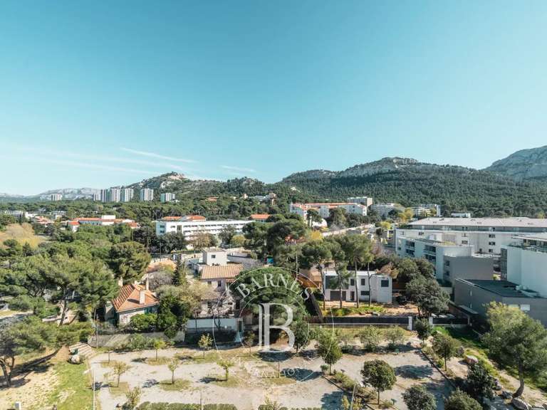 Appartement Marseille 8e - 3 chambres - 154m²