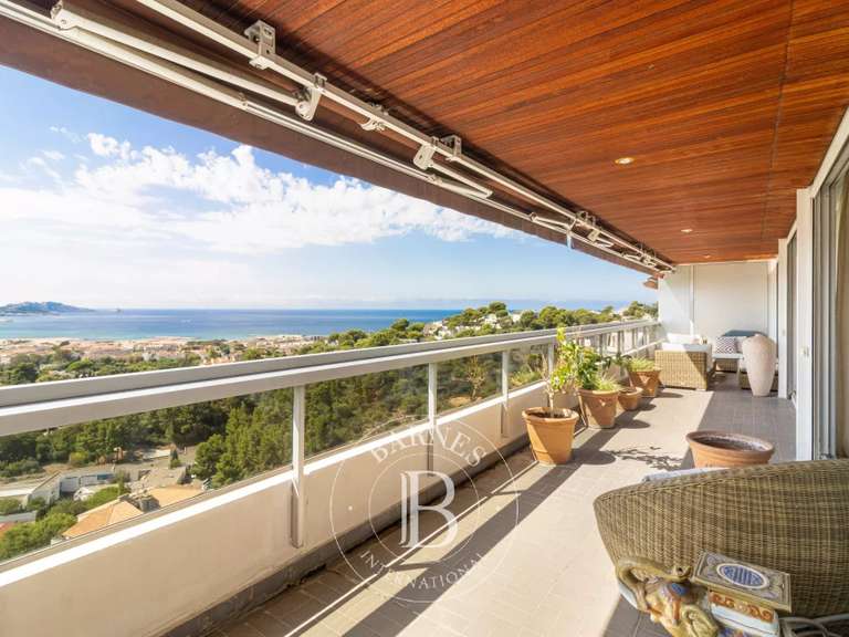 Appartement Marseille 8e - 4 chambres - 181m²