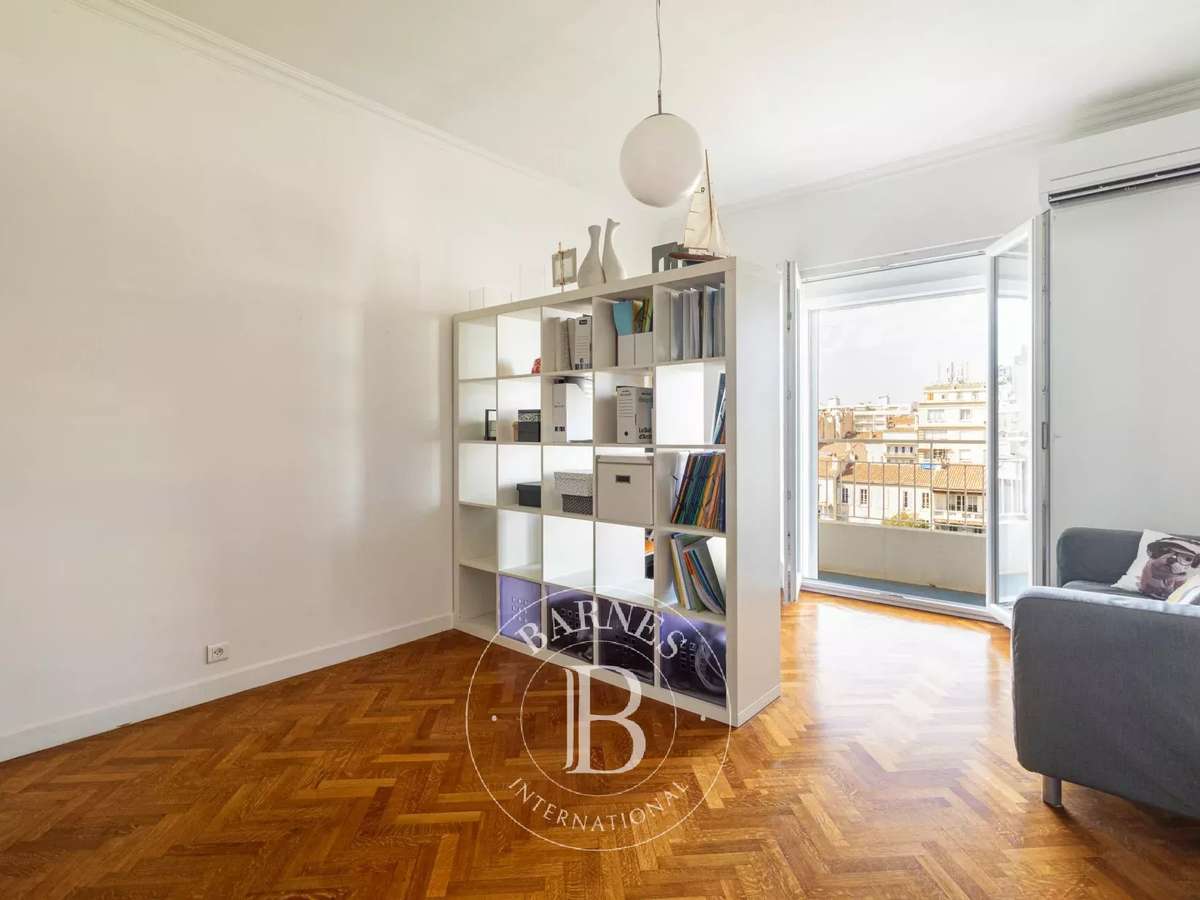 Apartment Marseille 8e