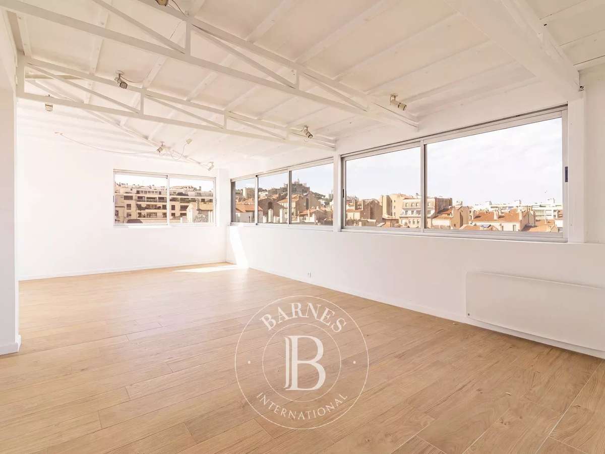 Appartement Marseille 8e