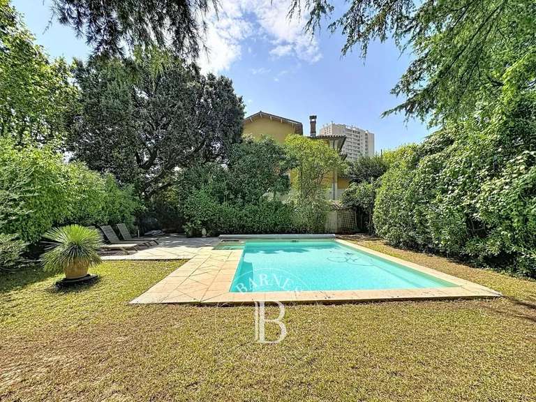 Appartement Marseille 8e - 4 chambres - 170m²