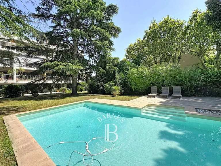 Appartement Marseille 8e - 4 chambres - 170m²