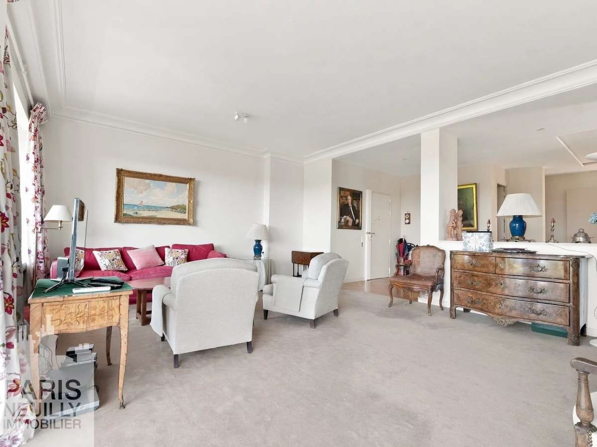 Apartment Paris 16e