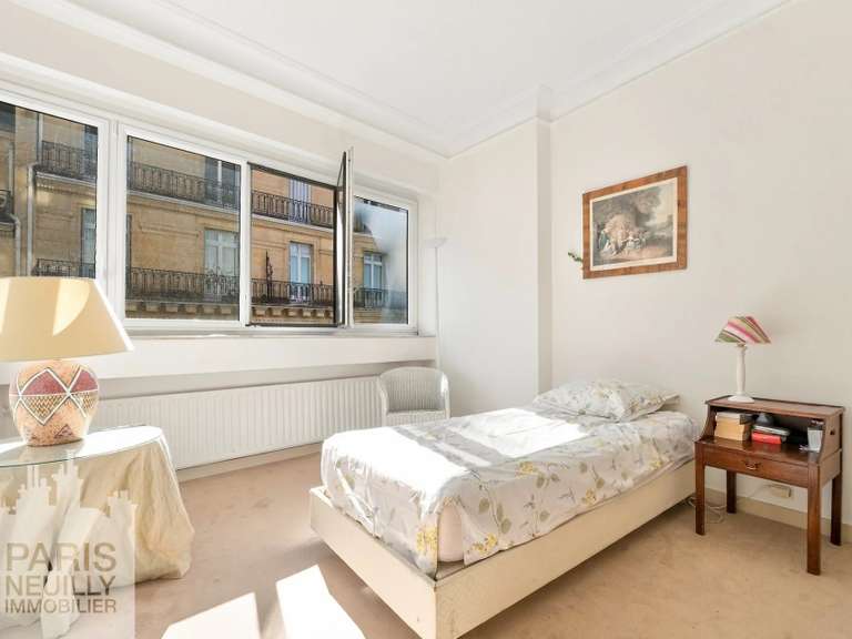 Apartment Paris 16e - 3 bedrooms - 142m²