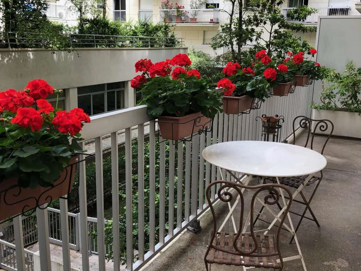 Apartment Paris 16e