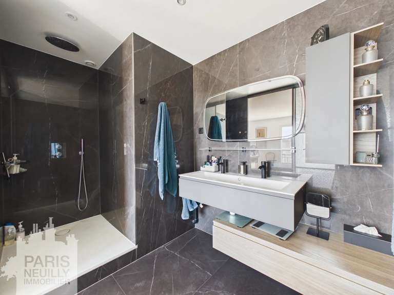 Appartement Levallois-Perret - 3 chambres - 146m²