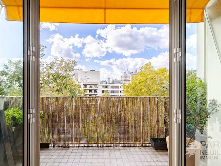 Apartment Neuilly-sur-Seine - 3 bedrooms - 107m²