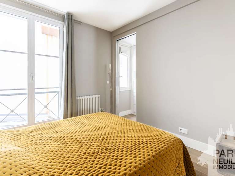Appartement Paris 6e - 1 chambre - 61m²