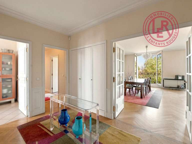 Appartement Paris 6e - 4 chambres - 208m²