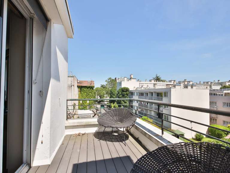 Apartment Neuilly-sur-Seine - 5 bedrooms - 164m²