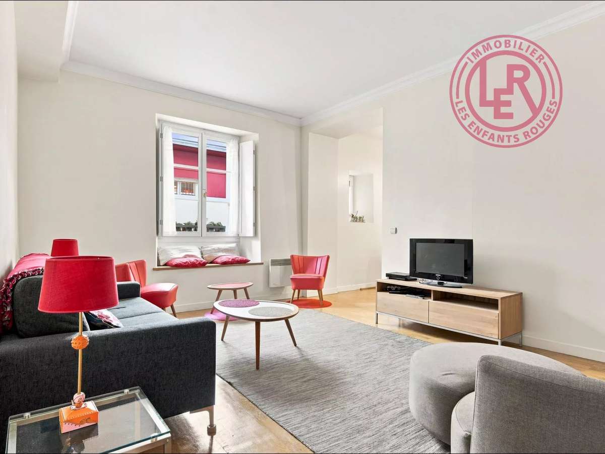 Apartment Paris 6e