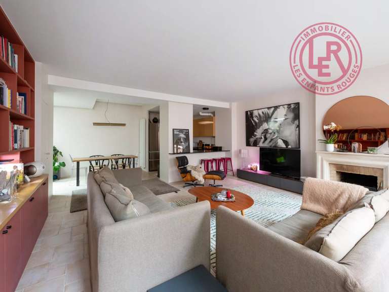 Appartement Paris 10e - 3 chambres - 110m²