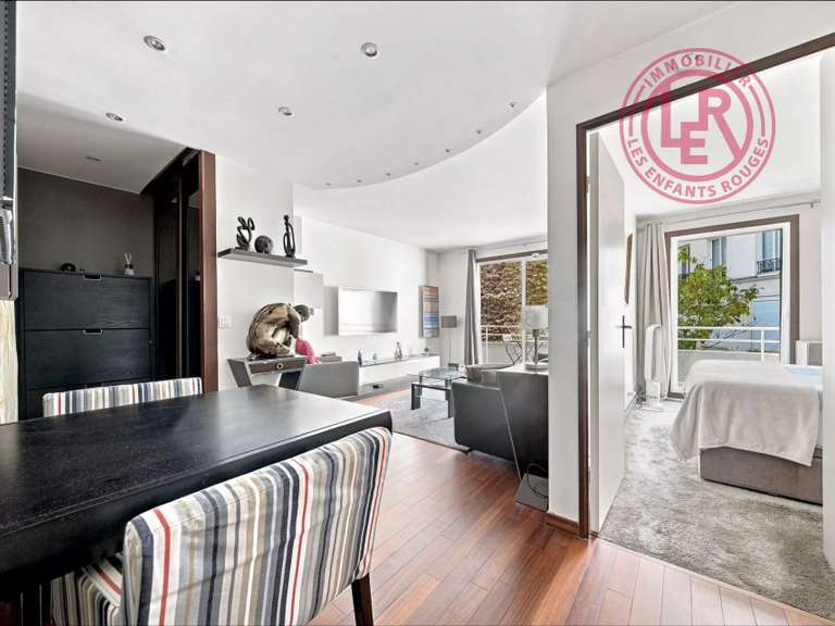 Appartement Paris 10e - 1 chambre - 44m²