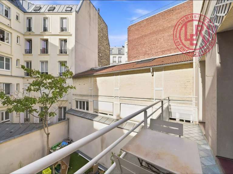Appartement Paris 10e - 1 chambre - 44m²