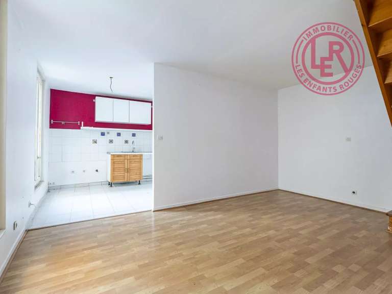 Appartement Paris 11e - 4 chambres - 91m²